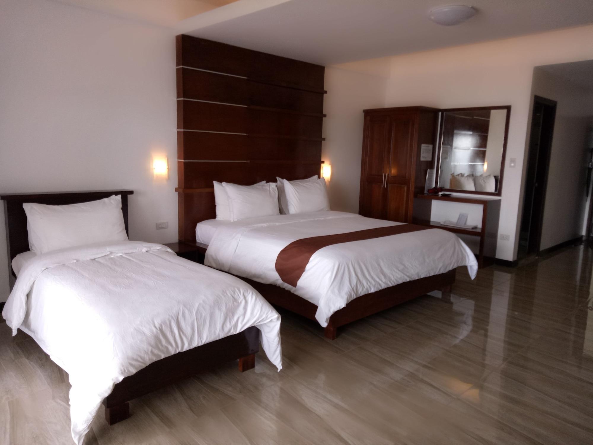 Manarra Sea View Resort Puerto Galera Extérieur photo