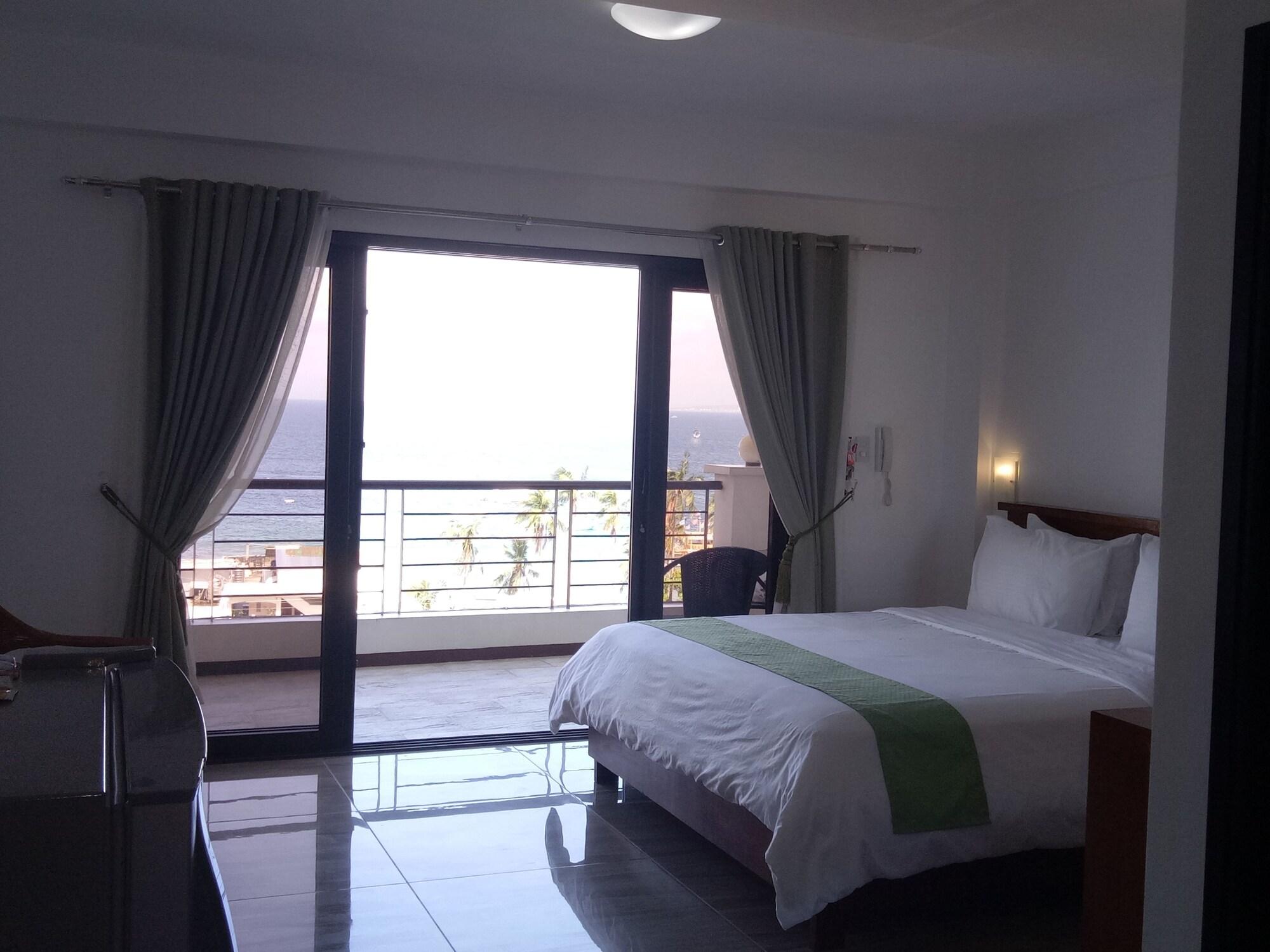 Manarra Sea View Resort Puerto Galera Extérieur photo