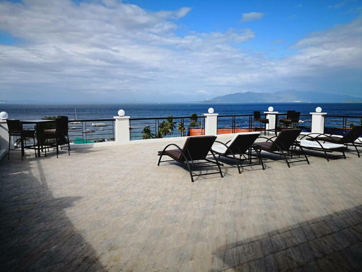 Manarra Sea View Resort Puerto Galera Extérieur photo